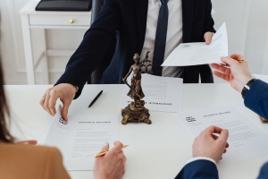 Top Tips to Create the Perfect Legal Lawyer Resume